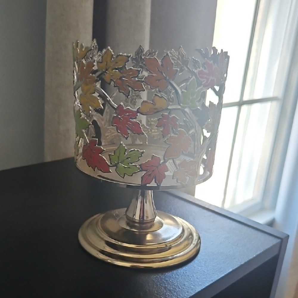 Bath & Body Works Multicolor Leaf Candle Holder